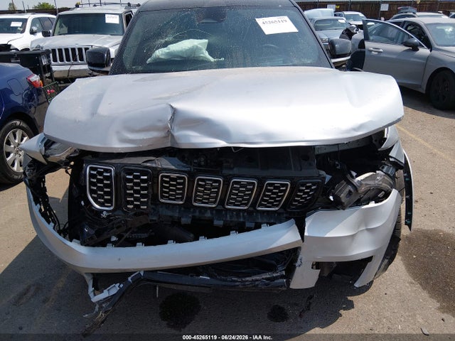 Продажа на аукционе авто 2023 Jeep Grand Cherokee L Summit 4x4, vin: 1C4RJKET9P8807728, номер лота: 45265119