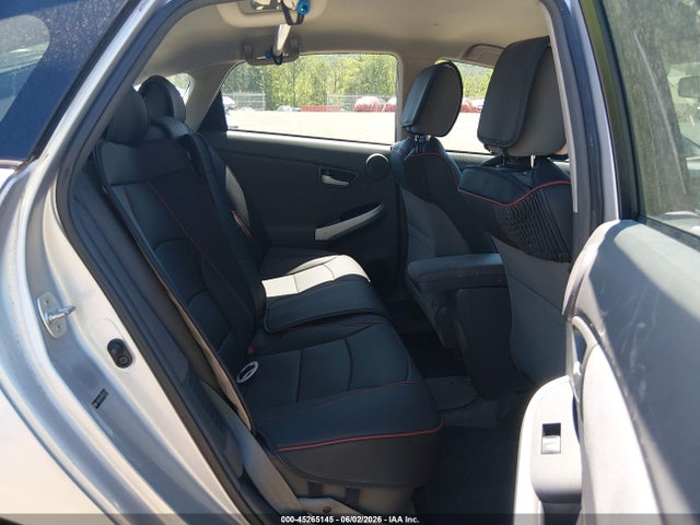 45265145 :رقم المزاد ، JTDKN3DU3B5308116 vin ، 2011 Toyota Prius Three مزاد بيع