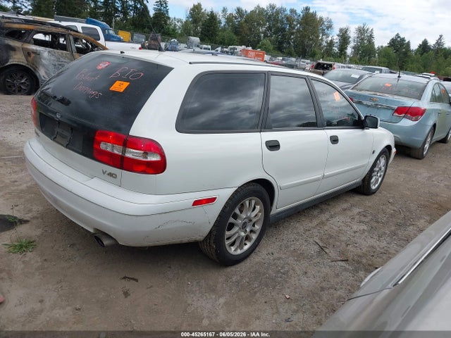45265167 :رقم المزاد ، YV1VW27534F040698 vin ، 2004 Volvo V40 A/lse مزاد بيع