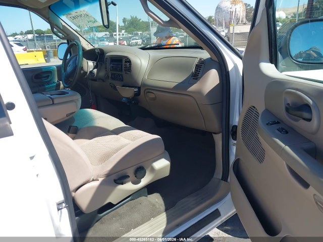 Aukcja sprzedaży 2002 Ford F-150 Lariat/xlt, vin: 1FTRW08LX2KB63086, numer aukcji: 45265182
