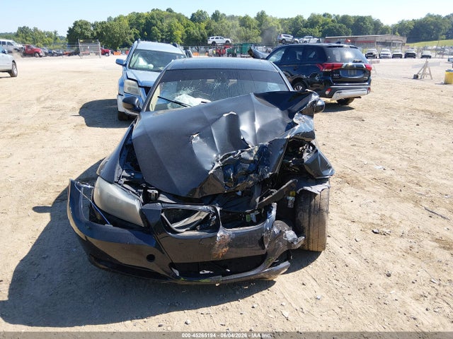 2011 Bmw 328i მანქანა იყიდება აუქციონზე, vin: WBAPH7C52BA802194, აუქციონის ნომერი: 45265194