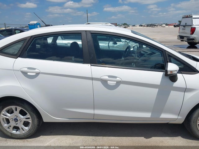 Ford FIESTA SE 2016 3FADP4BJ8GM186006 Image 14