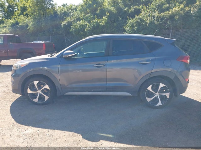2017 Hyundai Tucson Sport მანქანა იყიდება აუქციონზე, vin: KM8J33A2XHU530490, აუქციონის ნომერი: 45265211