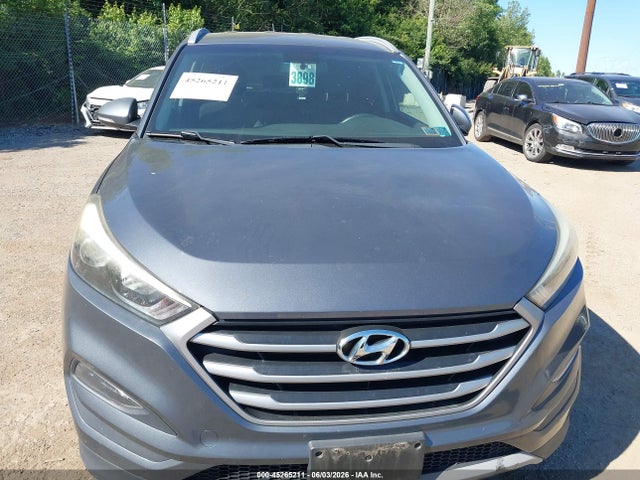 2017 Hyundai Tucson Sport მანქანა იყიდება აუქციონზე, vin: KM8J33A2XHU530490, აუქციონის ნომერი: 45265211
