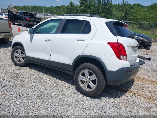 3GNCJLSB9GL272478 Chevrolet Trax Lt