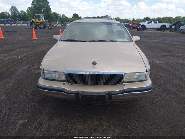 45265228 :رقم المزاد ، 1G4BR82P7TR419403 vin ، 1996 Buick Roadmaster Limited مزاد بيع
