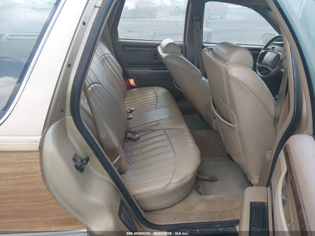 45265228 :رقم المزاد ، 1G4BR82P7TR419403 vin ، 1996 Buick Roadmaster Limited مزاد بيع