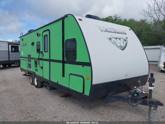 2014 Winnebago Trailer მანქანა იყიდება აუქციონზე, vin: 54CAG0M28E1688715, აუქციონის ნომერი: 45265239