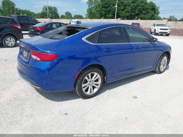 Chrysler 200 Limited 2015 1C3CCCAB7FN748282 Image 4