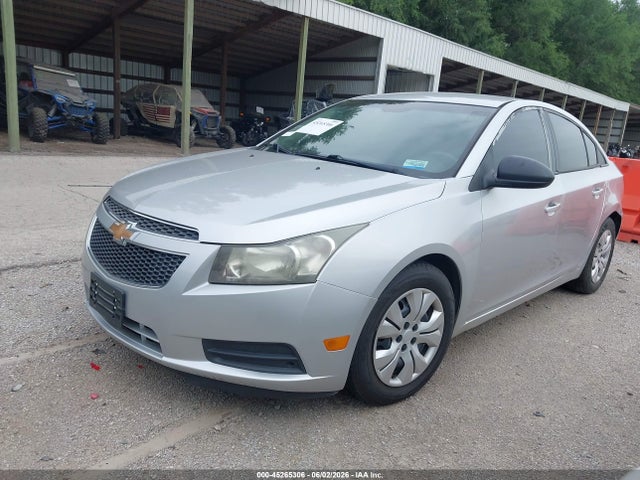 Продажа на аукционе авто 2014 Chevrolet Cruze Ls Auto, vin: 1G1PA5SHXE7198136, номер лота: 45265306