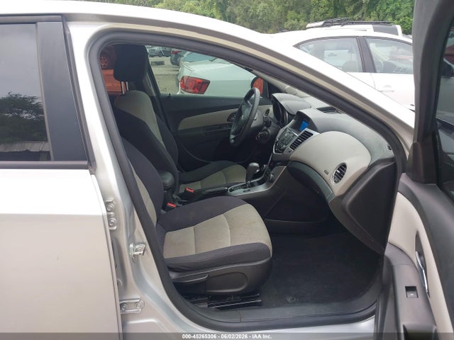 Продажа на аукционе авто 2014 Chevrolet Cruze Ls Auto, vin: 1G1PA5SHXE7198136, номер лота: 45265306