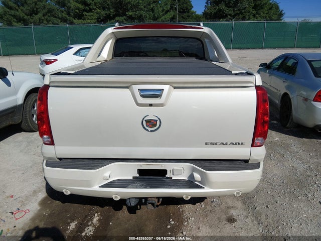 2013 Cadillac Escalade Ext Luxury მანქანა იყიდება აუქციონზე, vin: 3GYT4MEF7DG113493, აუქციონის ნომერი: 45265307