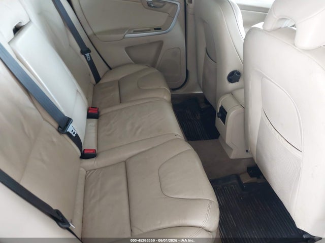 Продаж на аукціоні авто 2011 Volvo Xc60 T6/t6 R-design, vin: YV4902DZ8B2216792, номер лоту: 45265359