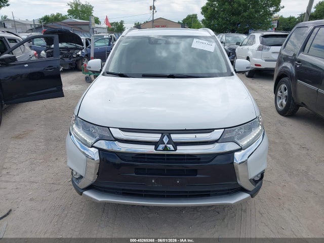 2017 Mitsubishi Outlander Gt მანქანა იყიდება აუქციონზე, vin: JA4JZ4AX6HZ039867, აუქციონის ნომერი: 45265368