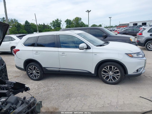 2017 Mitsubishi Outlander Gt მანქანა იყიდება აუქციონზე, vin: JA4JZ4AX6HZ039867, აუქციონის ნომერი: 45265368