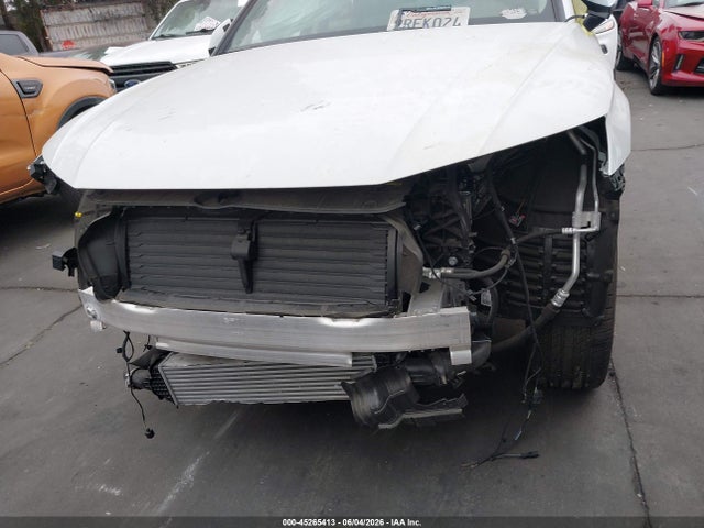 2024 Audi Q5 Premium Plus 40 Tfsi Quattro S Tronic მანქანა იყიდება აუქციონზე, vin: WA1BBAFY7R2108794, აუქციონის ნომერი: 45265413