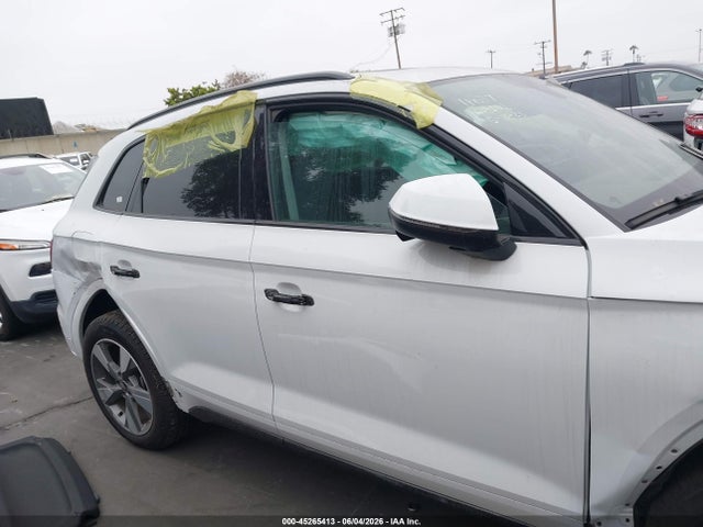 2024 Audi Q5 Premium Plus 40 Tfsi Quattro S Tronic მანქანა იყიდება აუქციონზე, vin: WA1BBAFY7R2108794, აუქციონის ნომერი: 45265413