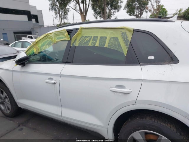 2024 Audi Q5 Premium Plus 40 Tfsi Quattro S Tronic მანქანა იყიდება აუქციონზე, vin: WA1BBAFY7R2108794, აუქციონის ნომერი: 45265413