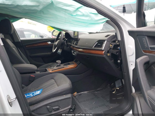 2024 Audi Q5 Premium Plus 40 Tfsi Quattro S Tronic მანქანა იყიდება აუქციონზე, vin: WA1BBAFY7R2108794, აუქციონის ნომერი: 45265413