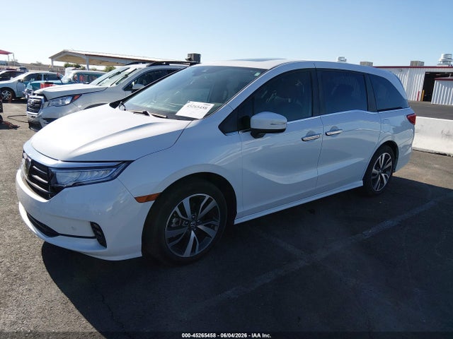 Honda Odyssey Touring 2024 5FNRL6H84RB021105 Image 2