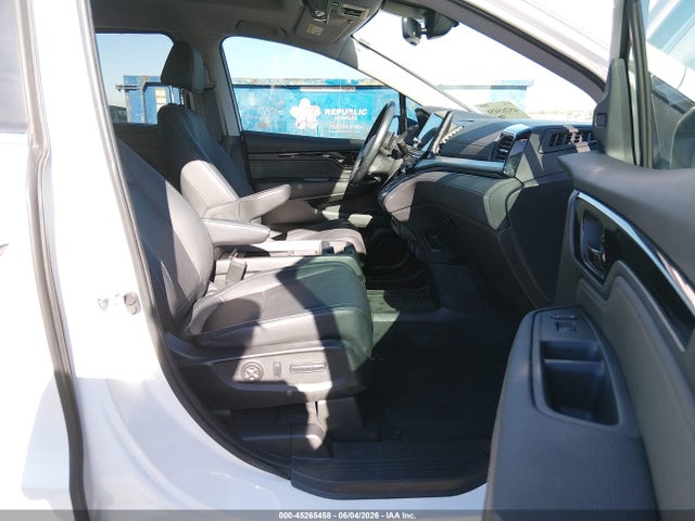 5FNRL6H84RB021105 Honda Odyssey Touring
