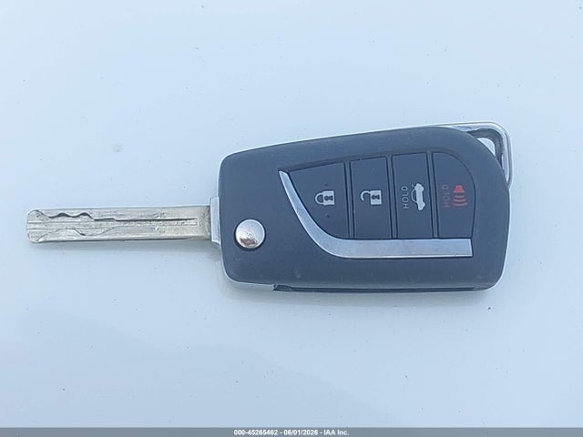 45265462 :رقم المزاد ، 5YFEPMAE3MP189144 vin ، 2021 Toyota Corolla Le مزاد بيع