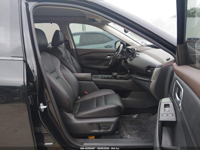 5N1AT3CA6MC727399 Nissan Rogue Sl Fwd