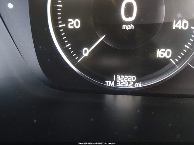 Продаж на аукціоні авто 2016 Volvo Xc90 T5 Momentum, vin: YV4102XK3G1065661, номер лоту: 45265490