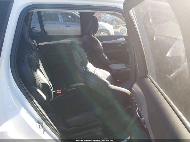 Продаж на аукціоні авто 2016 Volvo Xc90 T5 Momentum, vin: YV4102XK3G1065661, номер лоту: 45265490