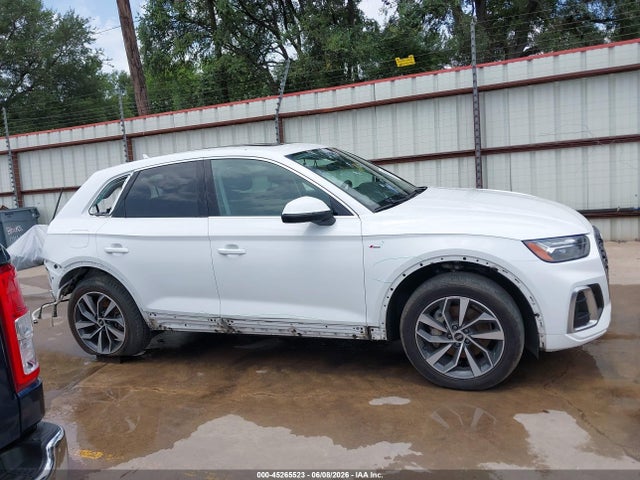 Продажа на аукционе авто 2023 Audi Q5 Premium Plus 45 Tfsi S Line Quattro, vin: WA1EAAFY0P2070628, номер лота: 45265523
