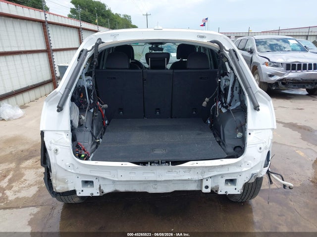 Продажа на аукционе авто 2023 Audi Q5 Premium Plus 45 Tfsi S Line Quattro, vin: WA1EAAFY0P2070628, номер лота: 45265523