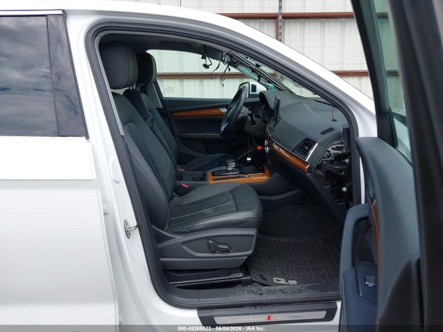 Продажа на аукционе авто 2023 Audi Q5 Premium Plus 45 Tfsi S Line Quattro, vin: WA1EAAFY0P2070628, номер лота: 45265523