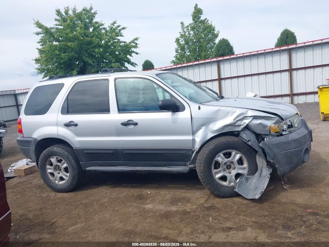 2004 Ford Escape Xlt მანქანა იყიდება აუქციონზე, vin: 1FMCU931X4KB12210, აუქციონის ნომერი: 45265538