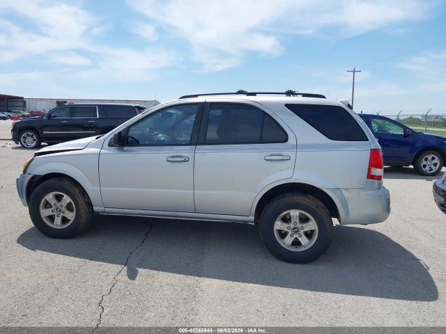 2005 Kia Sorento Ex/lx მანქანა იყიდება აუქციონზე, vin: KNDJD733555442452, აუქციონის ნომერი: 45265544