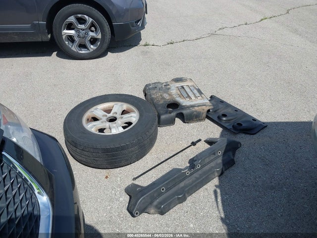 2005 Kia Sorento Ex/lx მანქანა იყიდება აუქციონზე, vin: KNDJD733555442452, აუქციონის ნომერი: 45265544