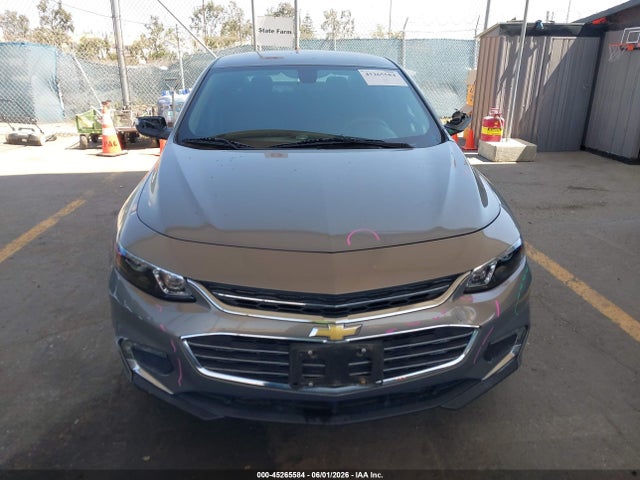 45265584 :رقم المزاد ، 1G1ZF5SU4JF168699 vin ، 2018 Chevrolet Malibu Hybrid مزاد بيع