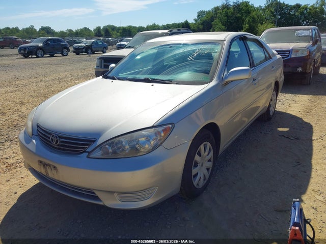 Aukcja sprzedaży 2005 Toyota Camry Le, vin: 4T1BE30K05U560951, numer aukcji: 45265603