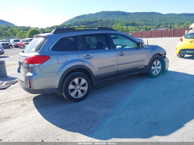 45265647 :رقم المزاد ، 4S4BRBGC7B3421964 vin ، 2011 Subaru Outback 2.5i Premium مزاد بيع