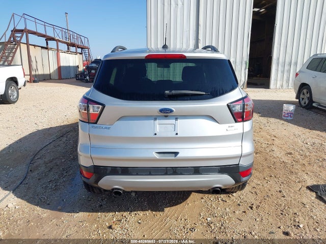 Ford ESCAPE SE 2018 1FMCU9GD4JUD08549 Image 17