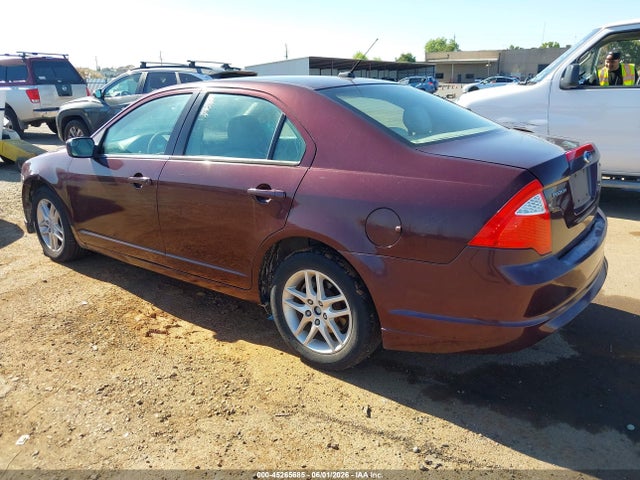 45265685 :رقم المزاد ، 3FAHP0GA2BR184282 vin ، 2011 Ford Fusion S مزاد بيع