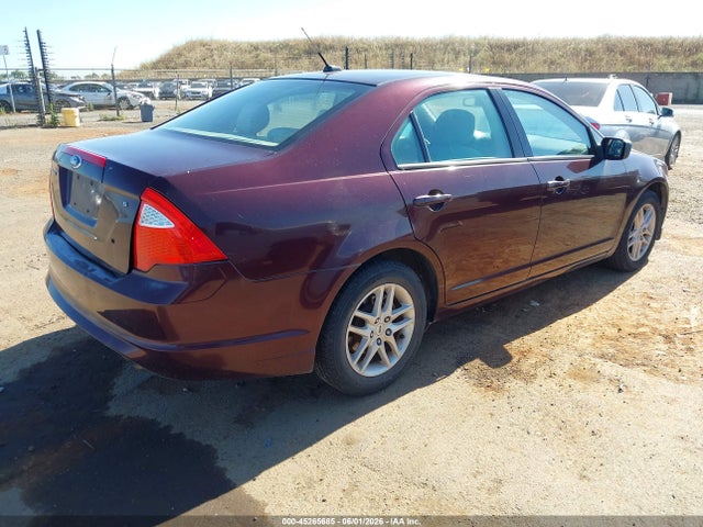 45265685 :رقم المزاد ، 3FAHP0GA2BR184282 vin ، 2011 Ford Fusion S مزاد بيع