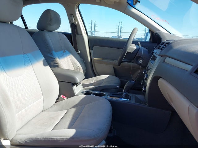 45265685 :رقم المزاد ، 3FAHP0GA2BR184282 vin ، 2011 Ford Fusion S مزاد بيع