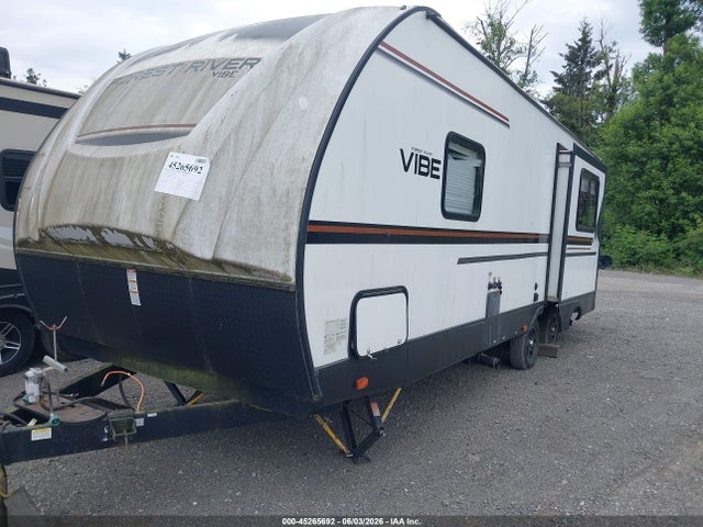 Forest River Vibe 2019 4X4TVBA20KT151166 Image 2