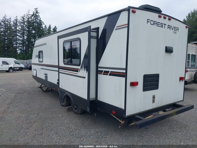 Forest River Vibe 2019 4X4TVBA20KT151166 Image 3