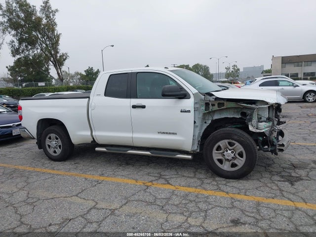 5TFRY5F12GX205107 Toyota Tundra Sr5 5.7l V8