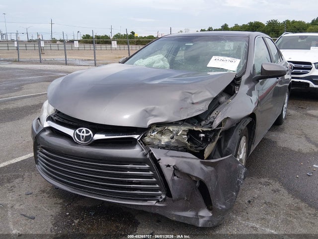 Продаж на аукціоні авто 2016 Toyota Camry Le, vin: 4T4BF1FK4GR541823, номер лоту: 45265707