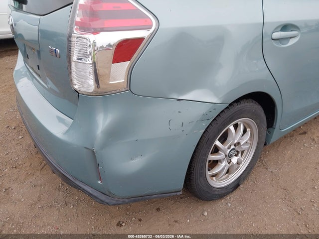 Aukcja sprzedaży 2015 Toyota Prius V Three, vin: JTDZN3EU0FJ030124, numer aukcji: 45265732
