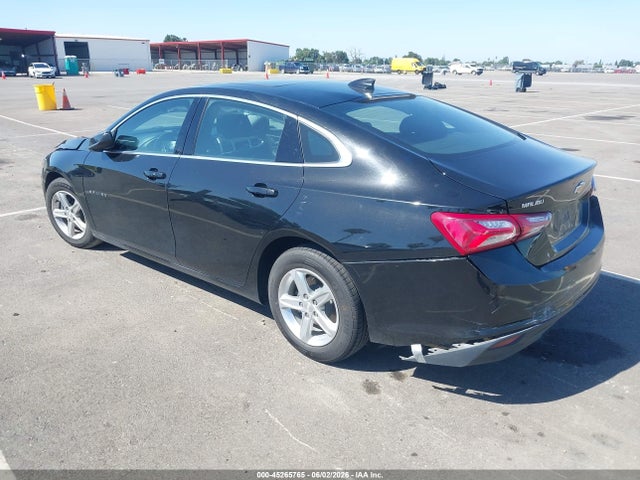 1G1ZD5ST7NF181546 Chevrolet Malibu Fwd Lt