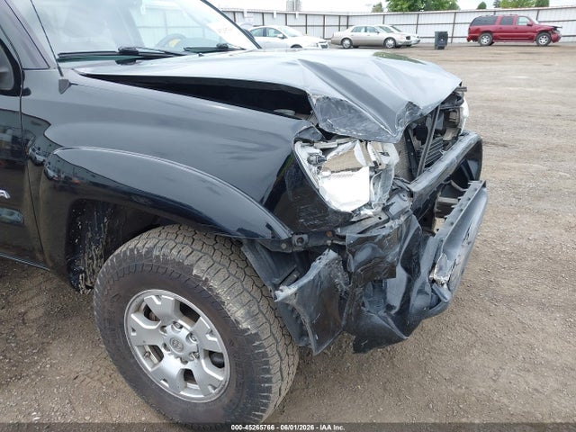 45265766 :رقم المزاد ، 5TFMU4FN5CX006243 vin ، 2012 Toyota Tacoma V6 مزاد بيع