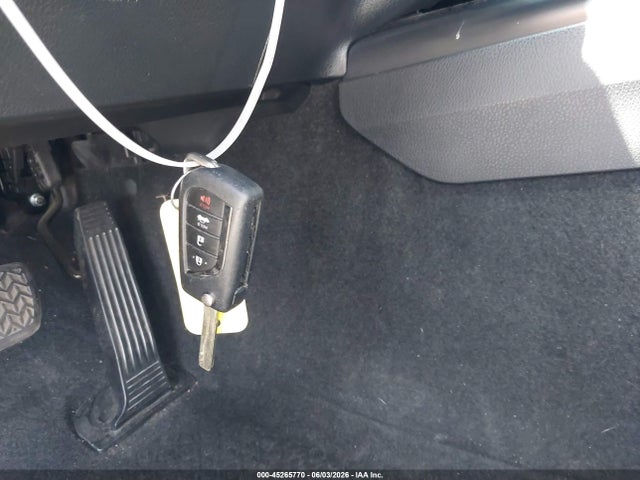 4T1G11AK4LU875754 Toyota CAMRY SE